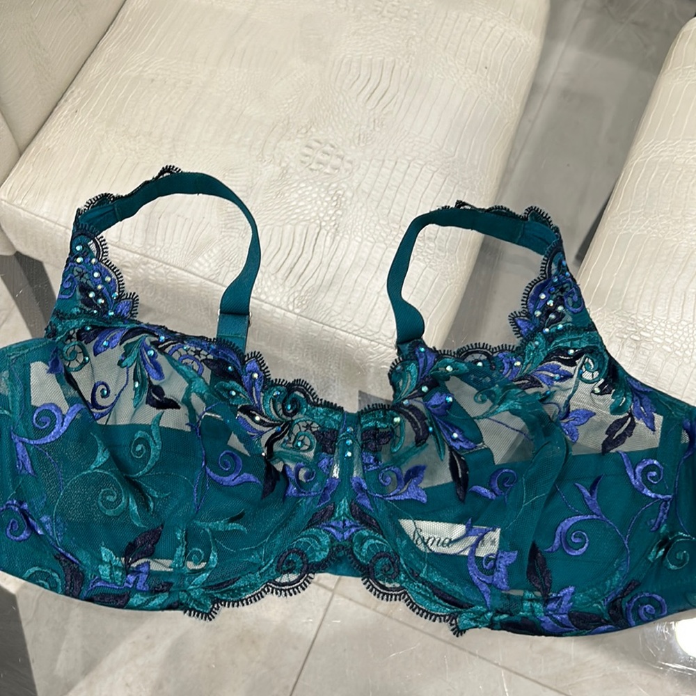 Soma sensuous lace bra 38C